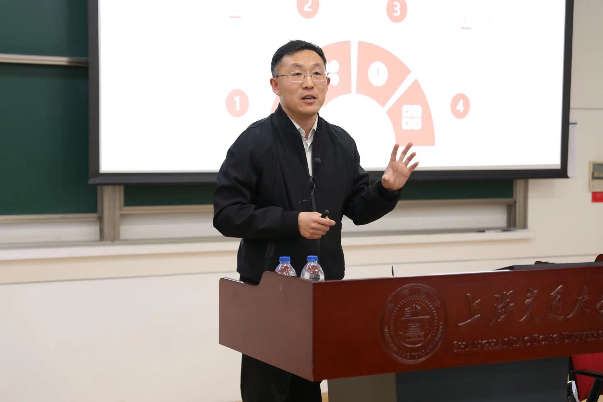 1665552997-3.jpg